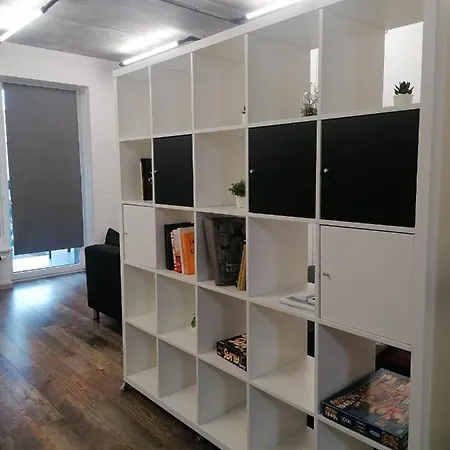 Erdvi Studija Spacious Studio Apartment Self Check In Vilnius Exterior photo