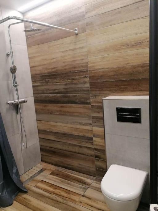 Apartment Erdvi Studija Spacious Self Check In Vilnius